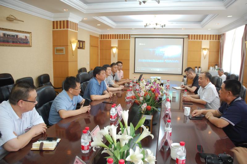 市高新區檢察院檢察長薛萬慶一行來公司調研