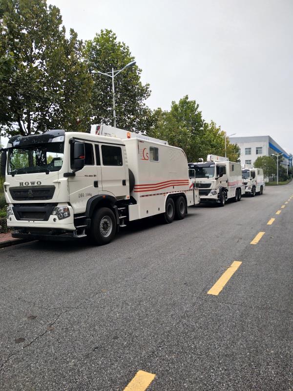 為雙節添彩、為會戰獻禮 --二機集團華美公司節日會戰完成3台新產品測井車順利發運