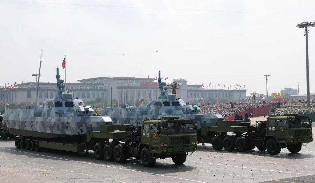 南陽二機集團軍用裝備榮耀亮相九三閱兵